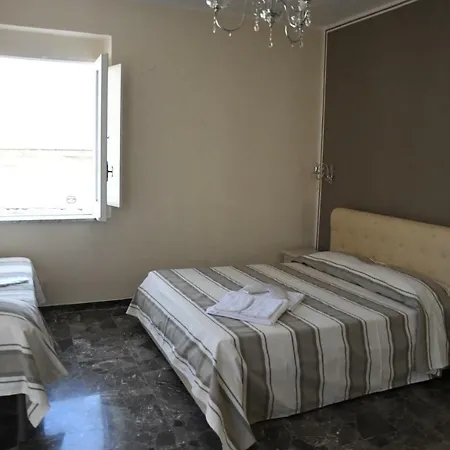 Bed & Breakfast The Tower 4*