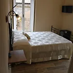 Bed & Breakfast The Tower 4*