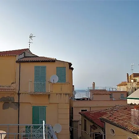 Panzió The Tower Tropea