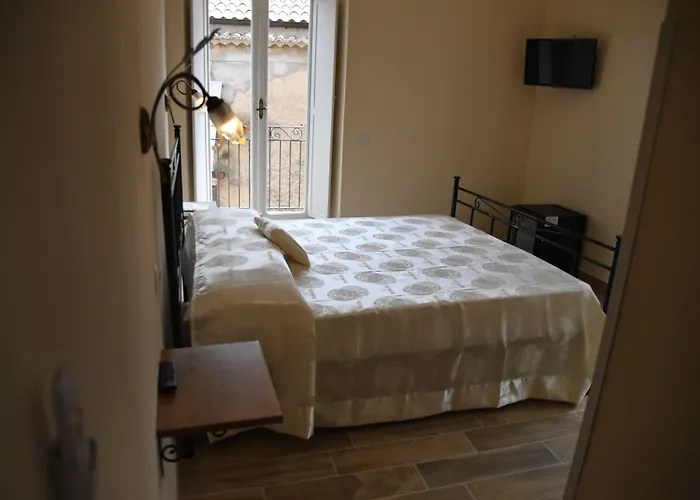 Bed & Breakfast The Tower 4*